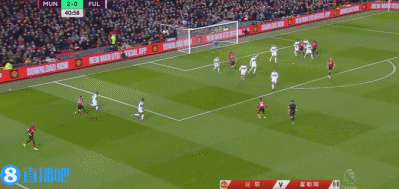  卡尔斯鲁厄定位球配合精妙绝伦